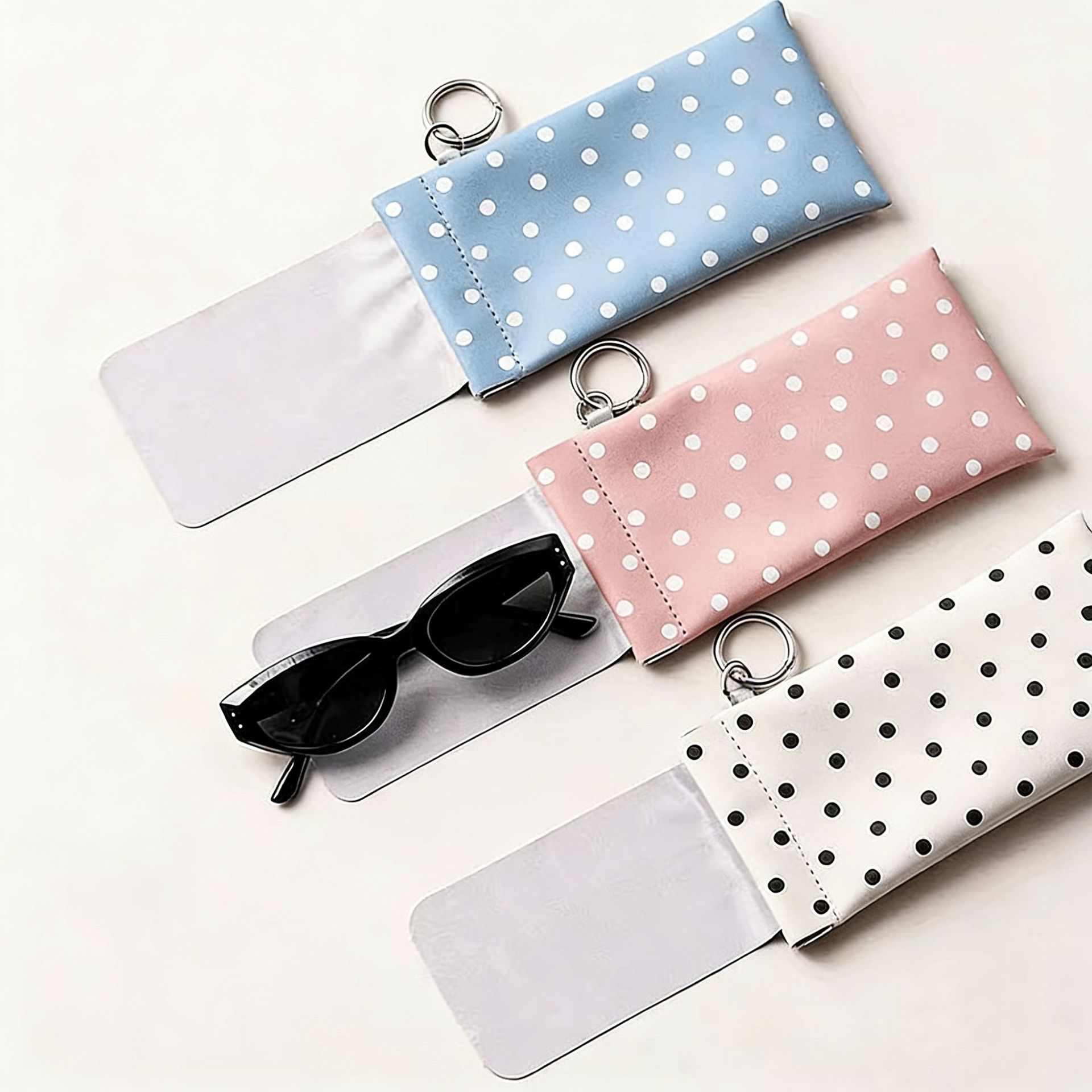 Travel Accessories Pouch For Women - 1pc Polka Dot Eyeglass Pouch with