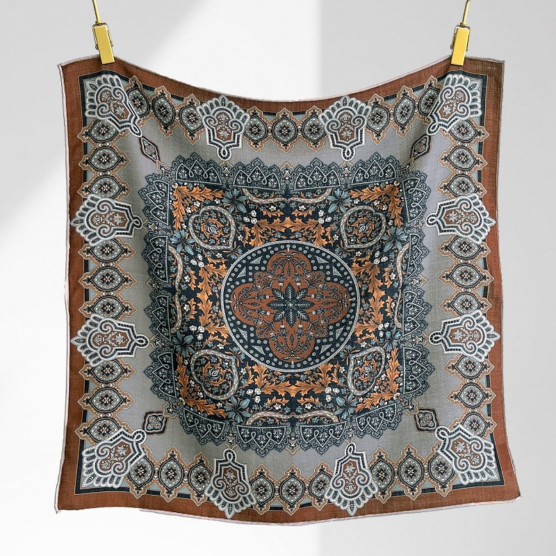 Central Compass Persian Floral - Travel Accessories Neck review and price