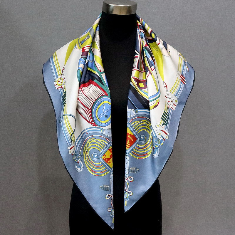 18MM Silk Scarf Women Hand Rol - Travel Accessories Neck review and price