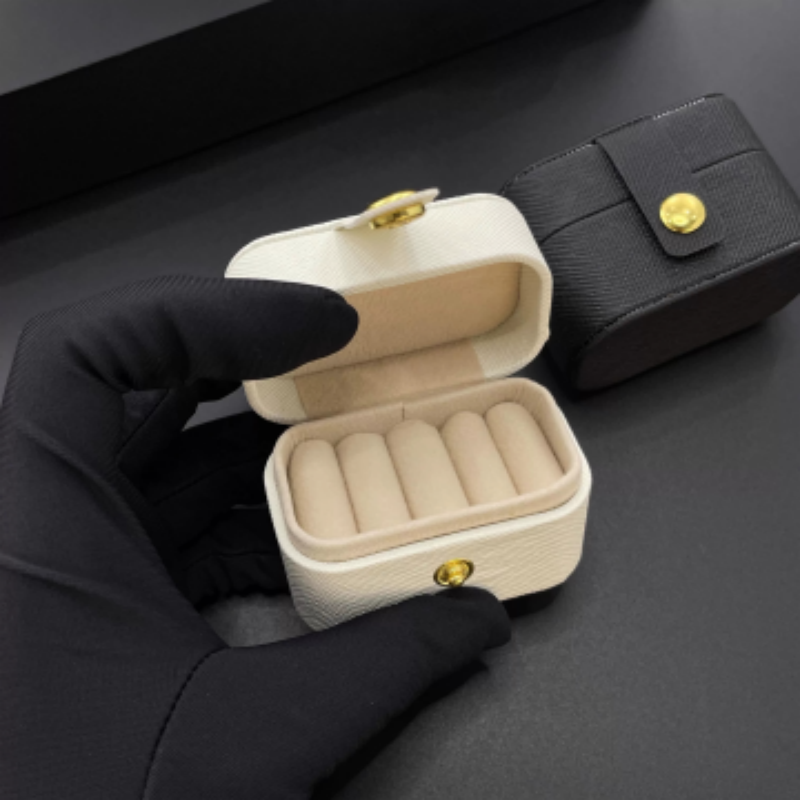 Leather Portable Jewelry Box D - Travel Accessories Jewelry review and price