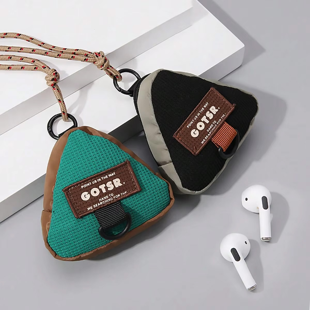 1Pcs Portable Mini Triangular  - Travel Accessories Jewelry review and price
